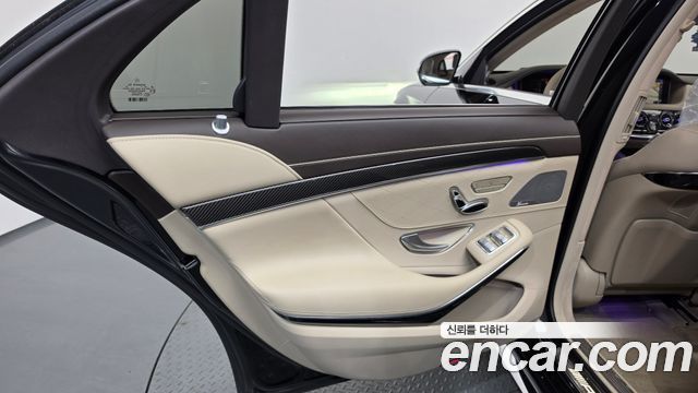 Mercedes-Benz S-Class 2018 — photo 15