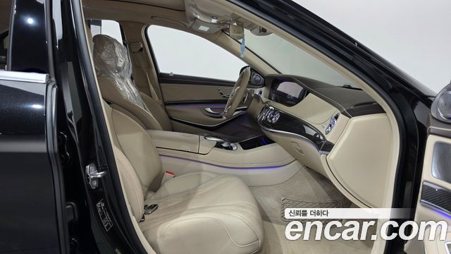Mercedes-Benz S-Class 2018 — photo 16