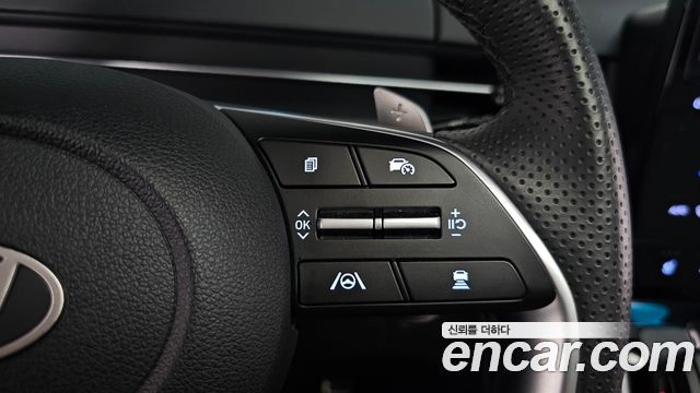 Hyundai Staria 2025 — photo 37