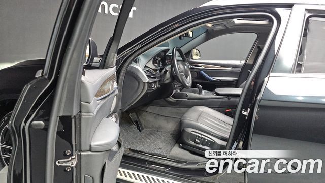 BMW X6 2016 — photo 10