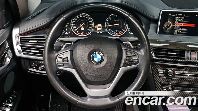 BMW X6 2016 — photo 11