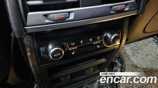 BMW X6 2016 — photo 18