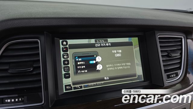 Genesis G80 2017 — photo 18