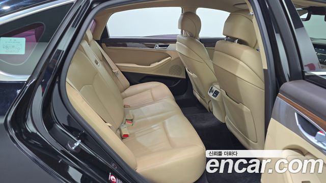 Genesis G80 2017 — photo 24
