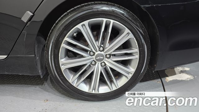 Genesis G80 2017 — photo 7