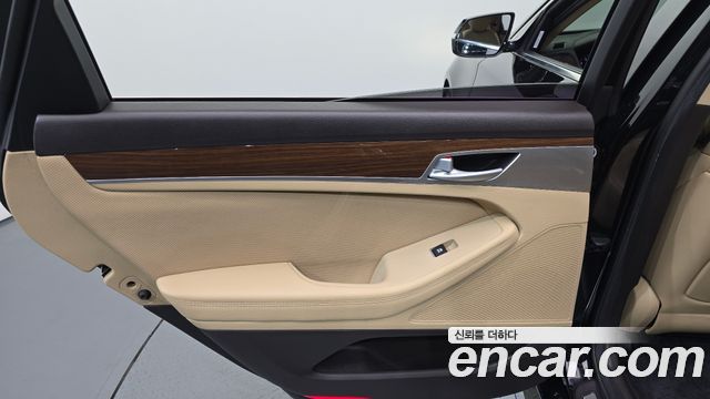 Genesis G80 2017 — photo 15