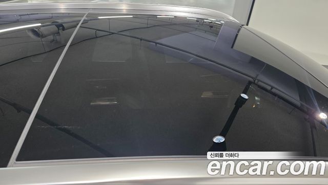 Mercedes-Benz GLC-Class 2026 — photo 14