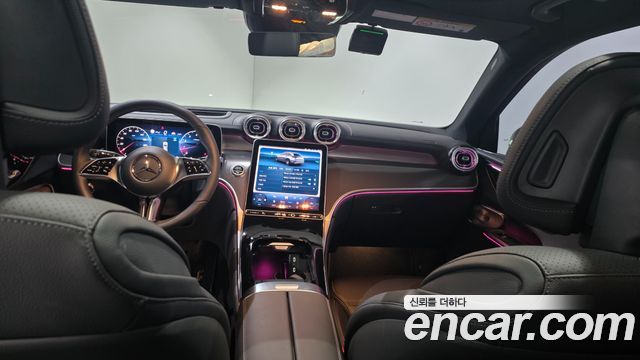 Mercedes-Benz GLC-Class 2026 — photo 17
