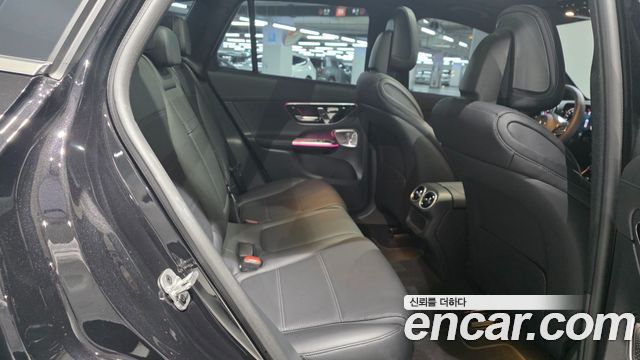 Mercedes-Benz GLC-Class 2026 — photo 20