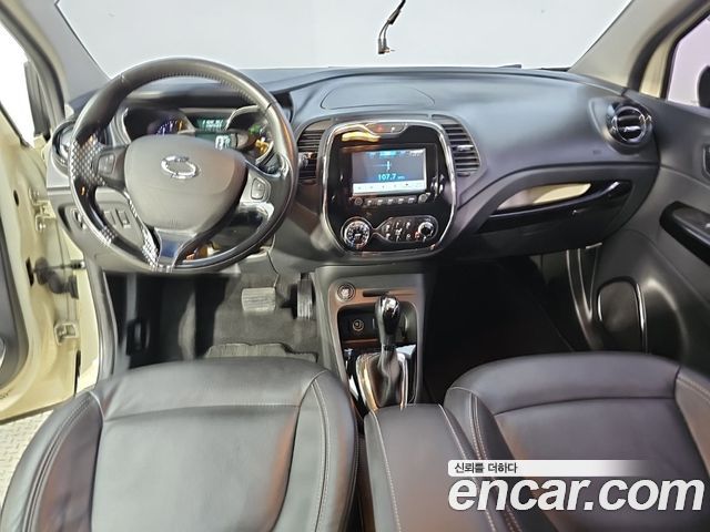 Renault Korea QM3 2015 — photo 5