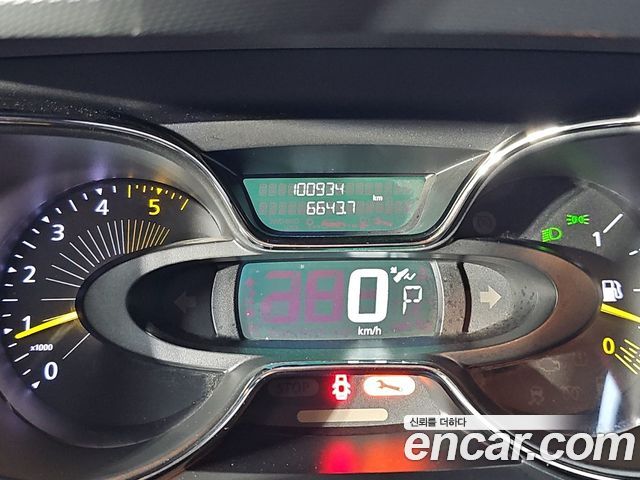 Renault Korea QM3 2015 — photo 7