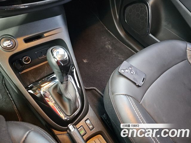 Renault Korea QM3 2015 — photo 8