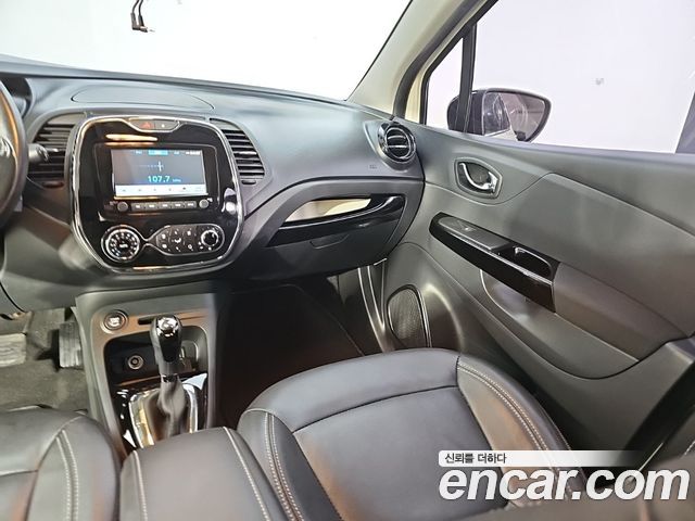 Renault Korea QM3 2015 — photo 10
