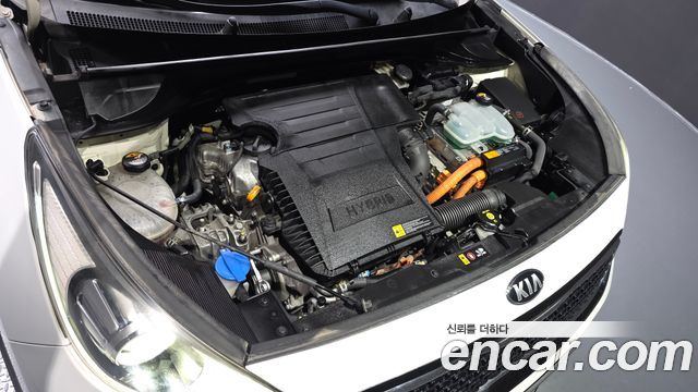 Kia Niro 2018 — photo 6