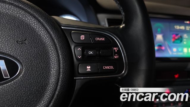Kia Niro 2018 — photo 30