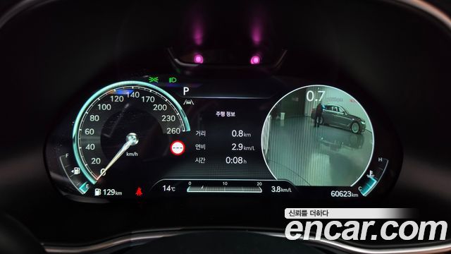 Genesis GV80 2022 — photo 11