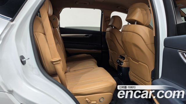 Genesis GV80 2022 — photo 17