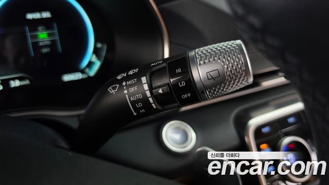 Genesis GV80 2022 — photo 28