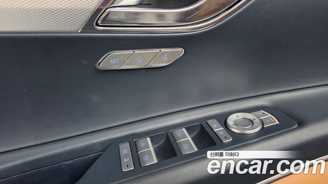 Genesis GV80 2022 — photo 30