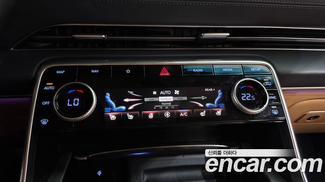 Genesis GV80 2022 — photo 33