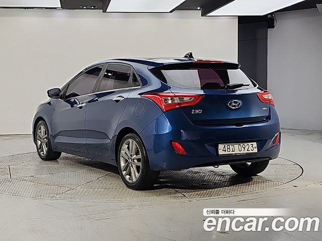Hyundai i30 2016 — photo 3