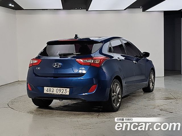 Hyundai i30 2016 — photo 4