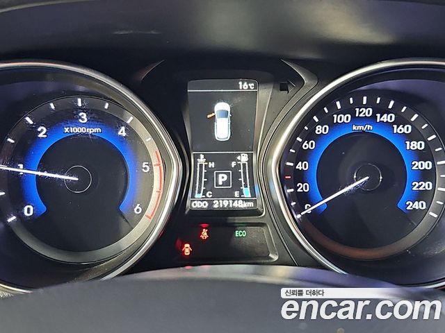 Hyundai i30 2016 — photo 7
