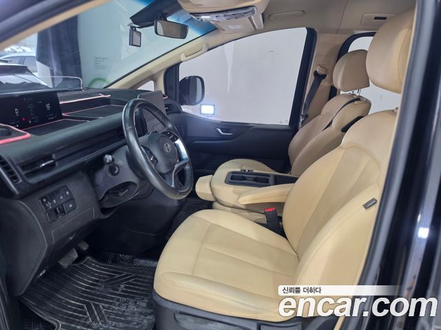 Hyundai Staria 2022 — photo 5