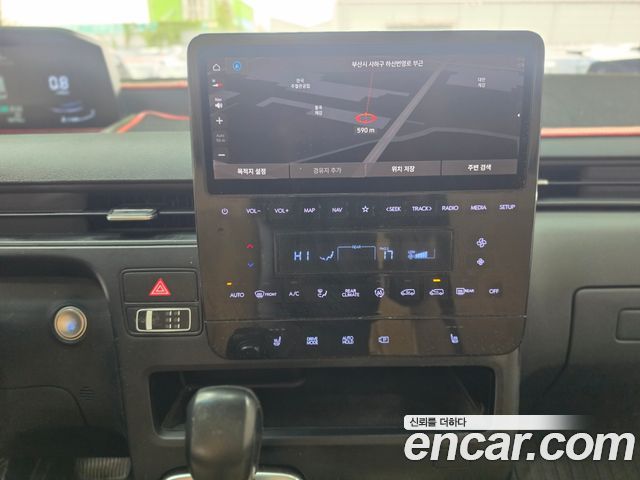 Hyundai Staria 2022 — photo 11