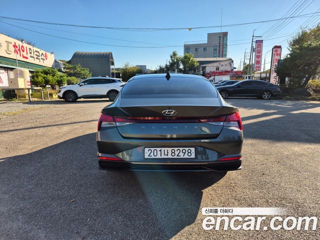 Hyundai AVANTE 2023 — photo 4