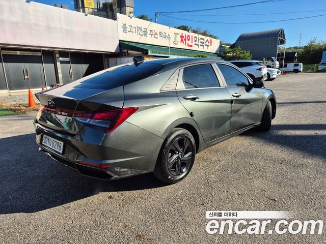 Hyundai AVANTE 2023 — photo 5
