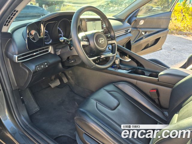 Hyundai AVANTE 2023 — photo 10