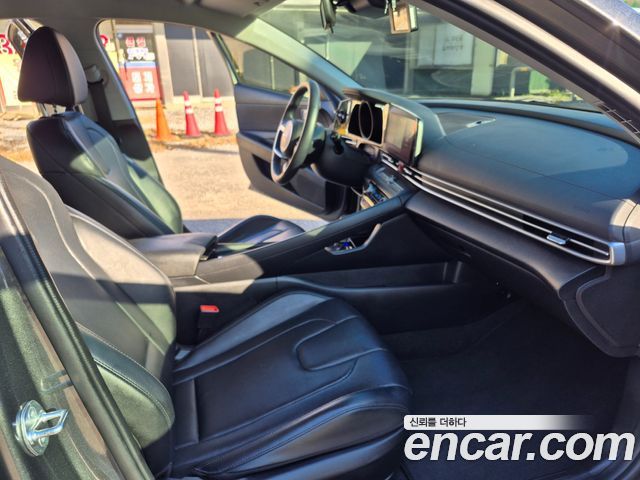 Hyundai AVANTE 2023 — photo 11
