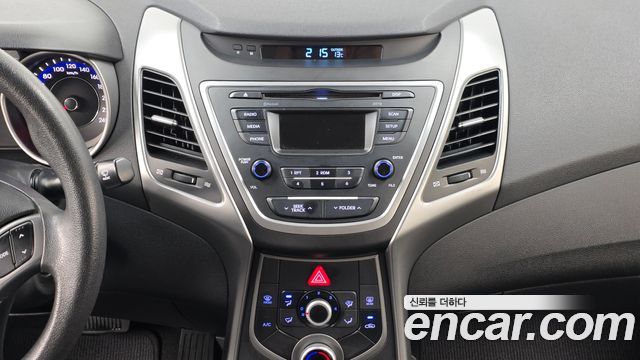 Hyundai AVANTE 2014 — photo 14