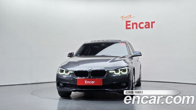 BMW 3-Series 2018 — photo 3