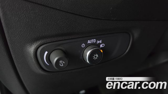 Chevrolet Korea Equinox 2022 — photo 22
