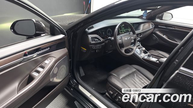 Genesis G90 2019 — photo 13