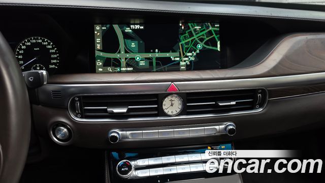Genesis G90 2019 — photo 19