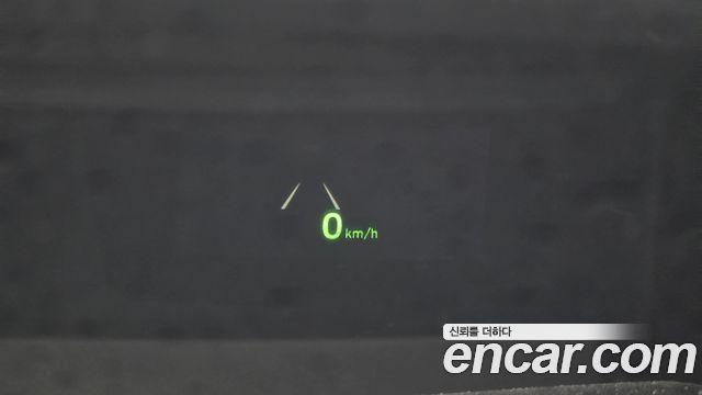 Genesis G90 2019 — photo 21