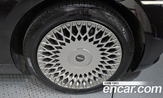 Genesis G90 2019 — photo 7