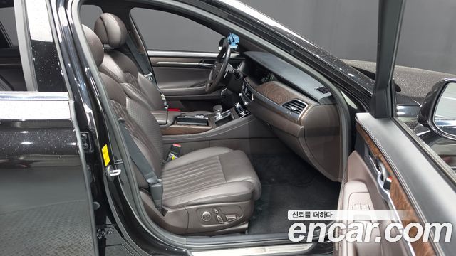 Genesis G90 2019 — photo 16