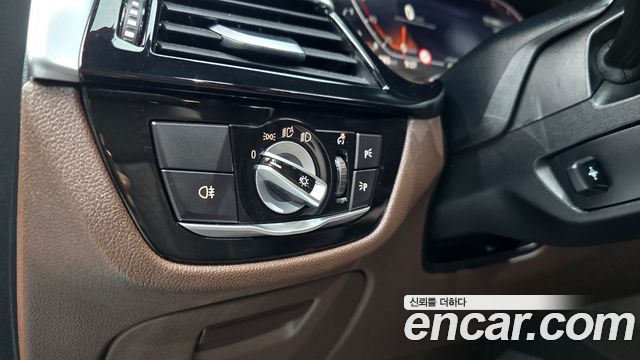 BMW Gran Turismo 2020 — photo 20