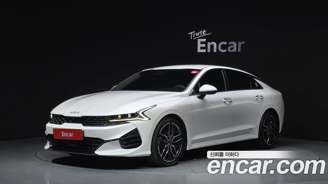 Kia K5 2022 — photo 1