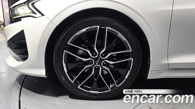 Kia K5 2022 — photo 5