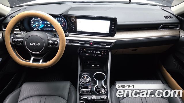 Kia K5 2022 — photo 10
