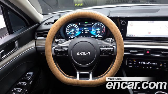 Kia K5 2022 — photo 19