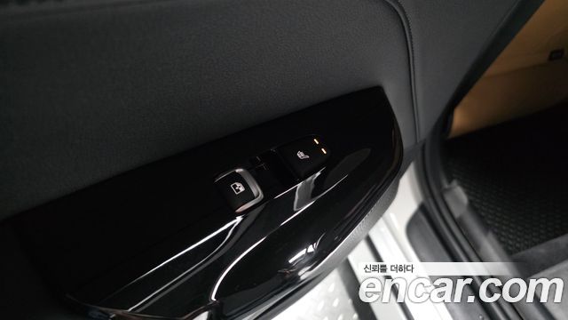 Kia K5 2022 — photo 28