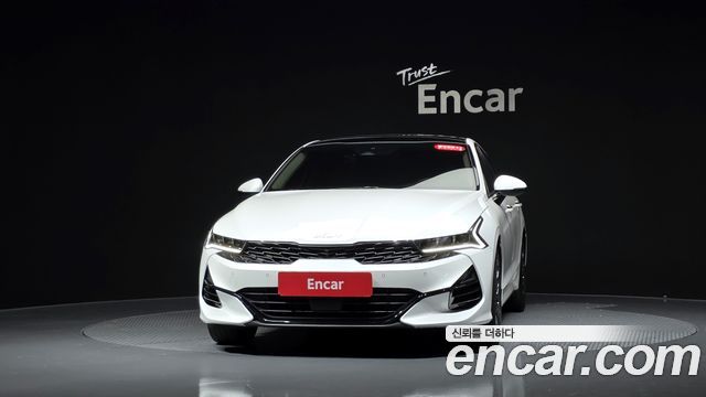 Kia K5 2023 — photo 3