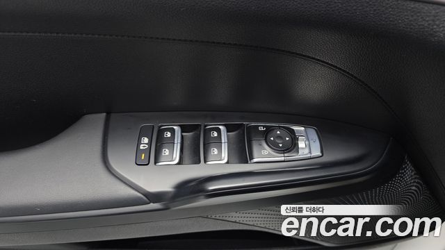 Kia K5 2023 — photo 26