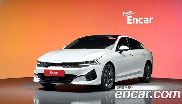 Kia K5 2023 — photo 1